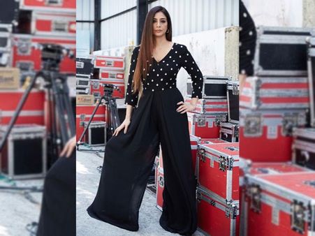 Tabu In A Polka Dot Top And Loose Bottoms