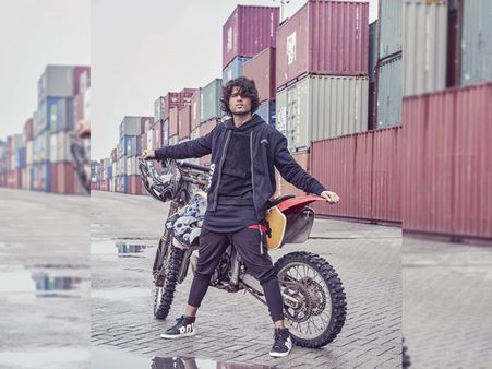 Vijay Deverakonda In A Midnight Blue Attire