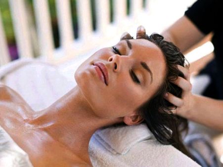 Tip 2- Give Your Scalp A Nourishing Massage