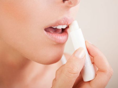 To Soften Up The Lips