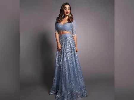 Sophie Choudry In Blue-Hued Crop Top And Skirt