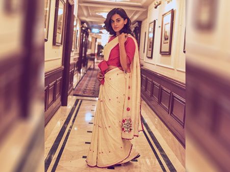 Taapsee Pannu In A Printed Sari