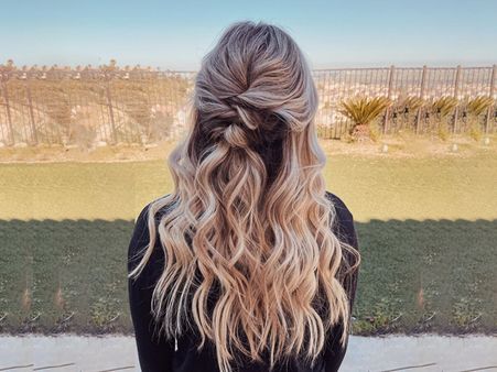 21. Beach waves half updo 21. Beach waves half updo