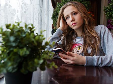 2. Reduce Chatting With Your Ex-Partner 2. Reduce Chatting With Your Ex-Partner