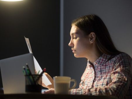 10. Working The Night Shift 10. Working The Night Shift