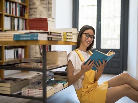 6. They Are Intellectually Inclined