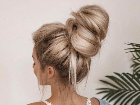 2. Voluminous high bun 2. Voluminous high bun