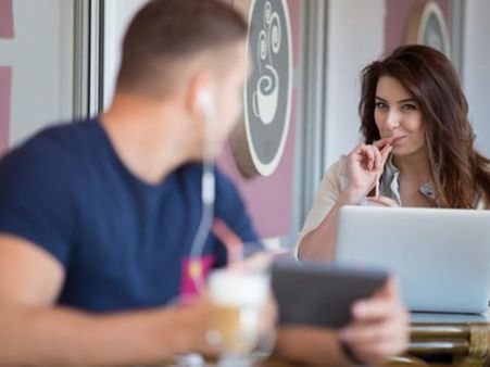 10. You Do Not Feel Bad While Flirting With Other Men