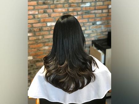 8. V Cut With Feathered Layers