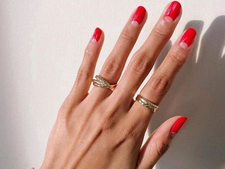 1. The Reversed French Manicure 1. The Reversed French Manicure