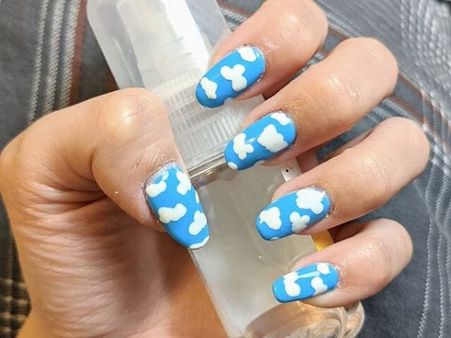 10. The Clouds Affair 10. The Clouds Affair