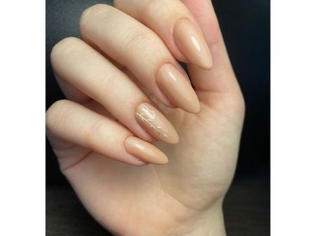 5. The Subtle Nude 5. The Subtle Nude