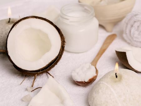 4. Apply Sesame Or Coconut Oil To Your Nostrils