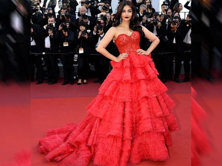 Aishwarya Rai In A Red Gown
