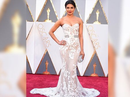 Priyanka Chopra Jonas In An Embroidered Gown Priyanka Chopra Jonas In An Embroidered Gown