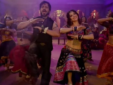 Sunny Leone In ‘Piya More’