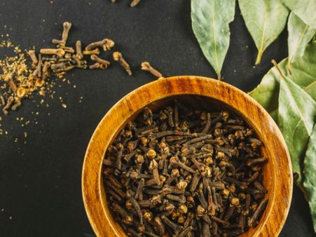 7. Clove Oil 7. Clove Oil