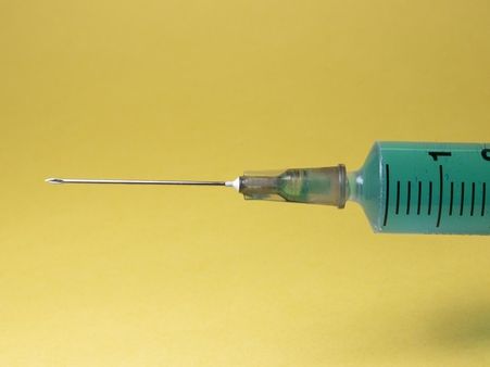 3. Avoid sharing needles or syringes