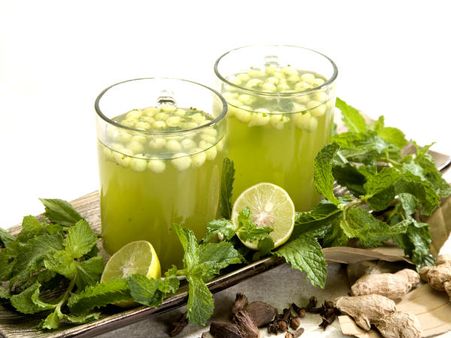 3. Jaljeera (Cumin Seed Water) 3. Jaljeera (Cumin Seed Water)