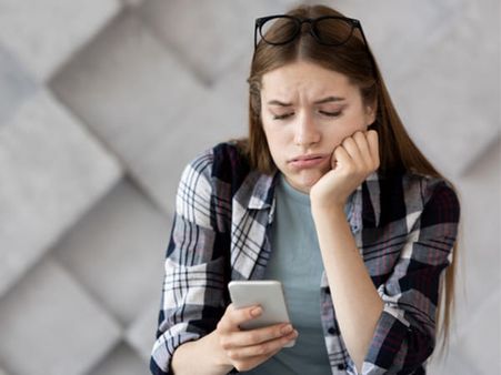 5. You Expect Your Partner’s Calls & Texts All Day Long