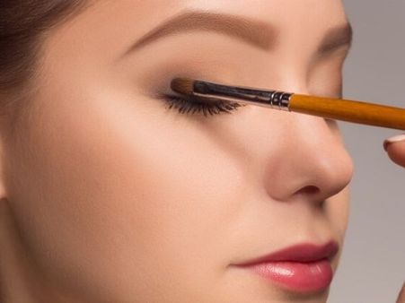 For Perfectly Blended Eyeshadow