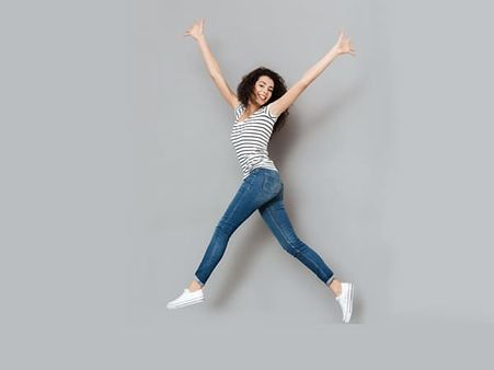 3. She Is Always Eager To Try New Things