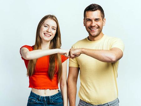 2. Understanding Each Other Is Easy 2. Understanding Each Other Is Easy