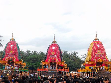 What Happens To The Chariots After The Festival