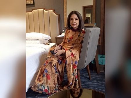Neena Gupta In A Brown Saree