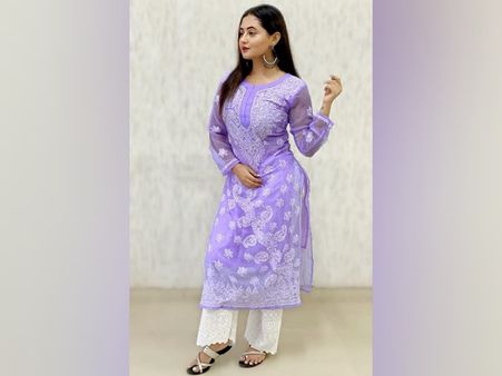 Rashami Desai’s Purple Embroidered Kurti