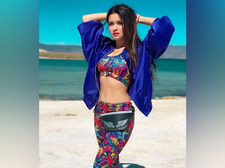 Avneet Kaur In Multi-Hued Separates And Jacket