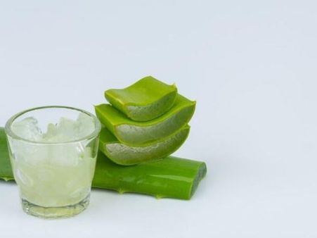 1. Pure aloe vera gel 1. Pure aloe vera gel