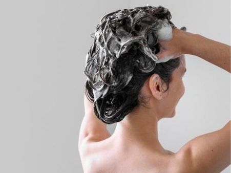 Washing Your Hair The Wrong Way