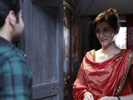 Kriti Sanon In A Red Ethnic Suit