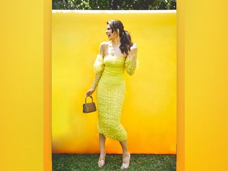 Jacqueline Fernandez In A Yellow Midi Dress