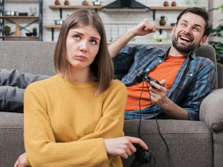 6. You Are No Longer Excited For Spending Time With Your Partner