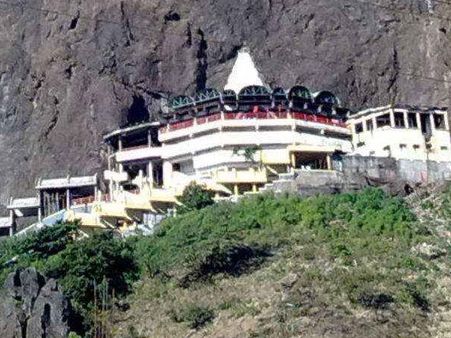 4. Saptashrungi Temple, Nashik