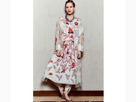 5. Kalki Koechlin In A Floral Suit