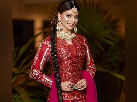 Urvashi Rautela’s Long Punjabi Plait