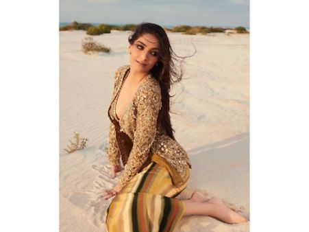Sonam Kapoor Ahuja’s Gold Jacket Set