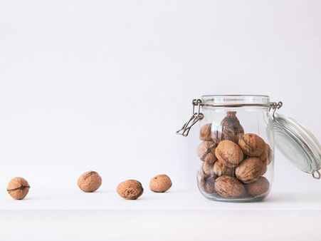 How To Add Soaked Walnuts To Diet?