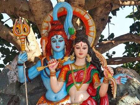 9. Shiva Considers Family As The Most Important Aspect