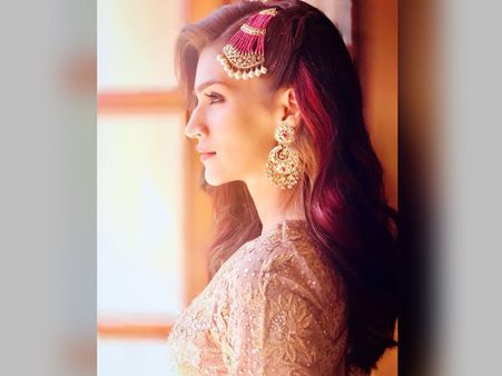 3. Accessories Can Make Statement