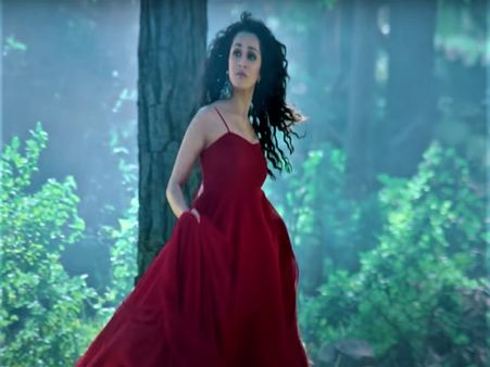Shraddha Kapoor In A Red Gown