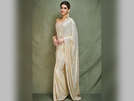 8. Nothing Can Beat The Elegance Of A Saree