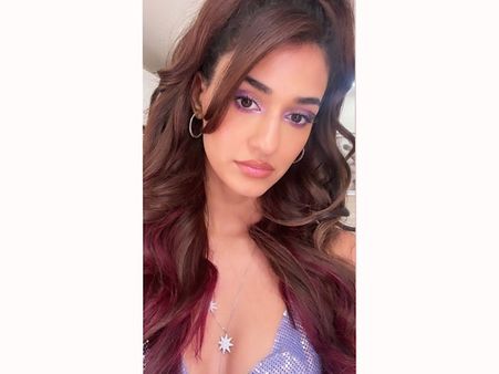 3. The Eye-Soothing Lavender Makeup