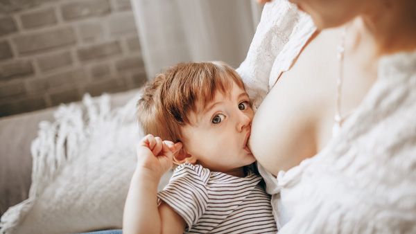 Taste And Smell Of Breast Milk