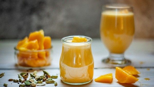 5. Mango Smoothie