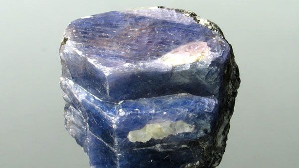 September Birthstone: Sapphire