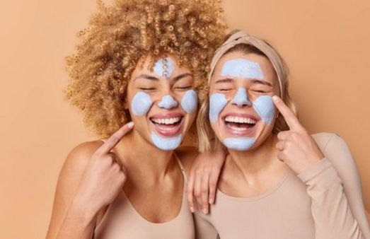 3. Tomato Mask For Dullness